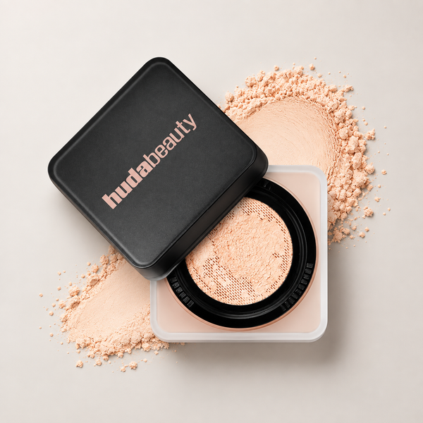 Huda Beauty Easy Bake Setting Powder – Flawless Soft-Focus Finish